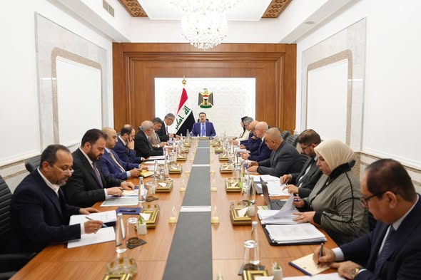 السوداني: مراجعة الجوانب المالية والاقتصادية لقطاع النفط السوداني: مراجعة الجوانب المالية والاقتصادية لقطاع النفط