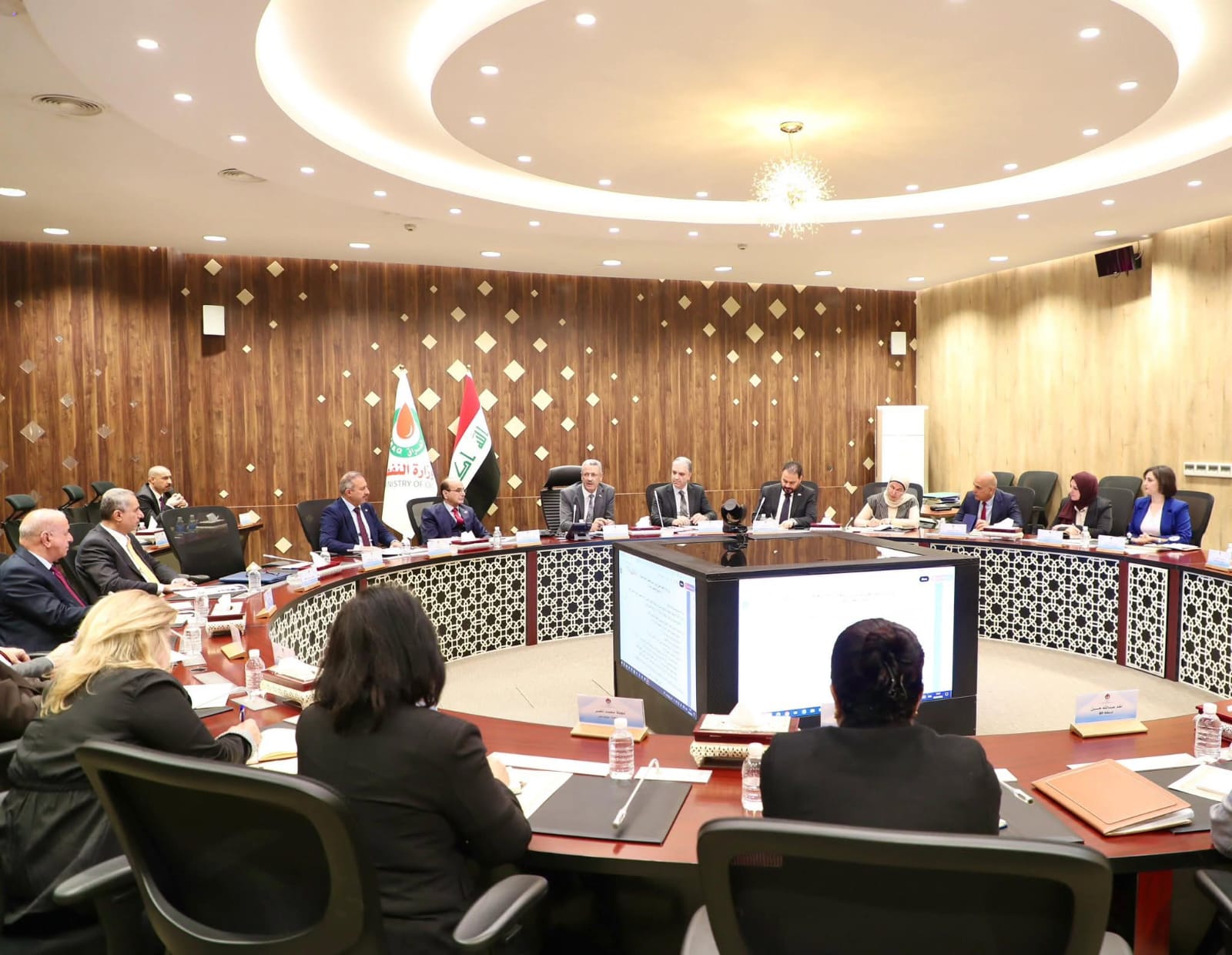 اجتماع مجلس الأمناء 104 اجتماع مجلس الأمناء 104